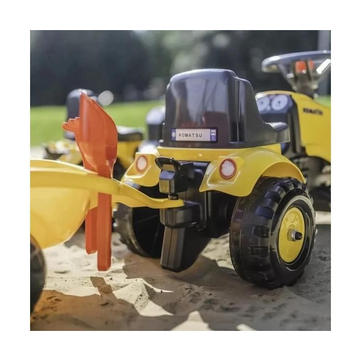 FALK - Dětské odrážedlo Baby Komatsu s vlečkou, lopatkou a hrabičkami