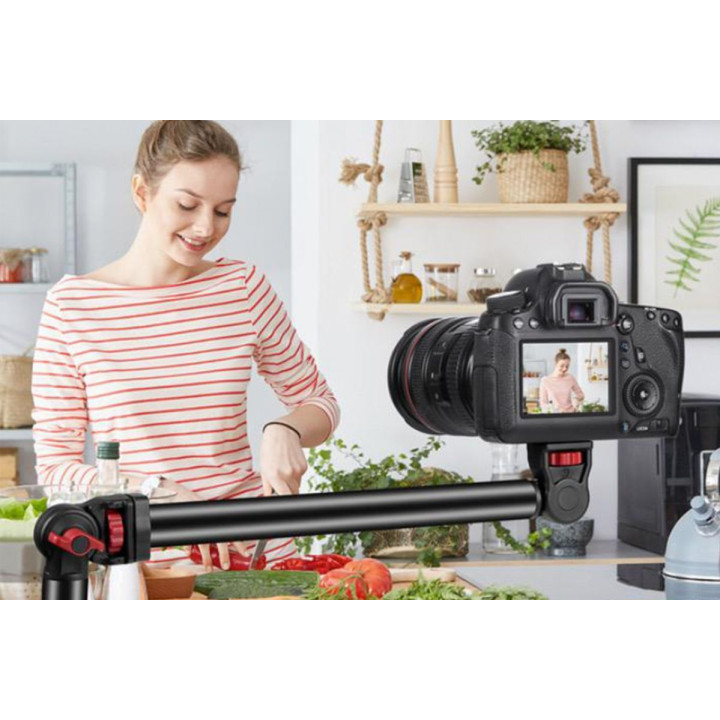 Flexibilní stolní držák pro fotoaparáty