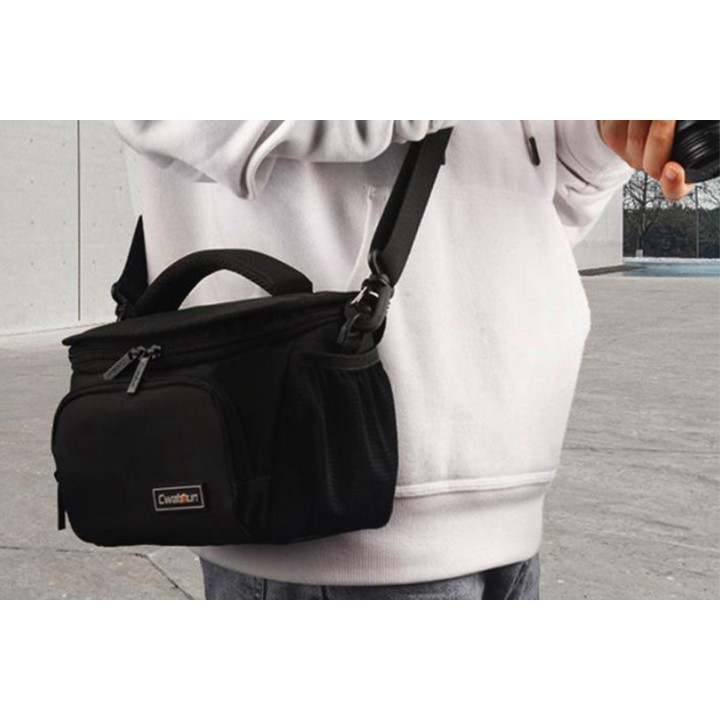 Nylon Water-proof Shoulder Bag for Cameras (XL)