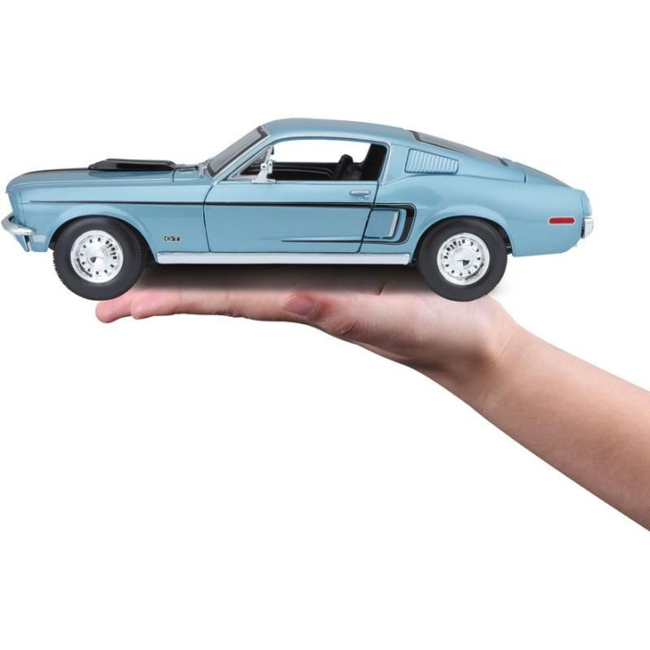 Maisto Ford Mustang GT Cobra Jet FB 1968 1:18 modrá metalíza
