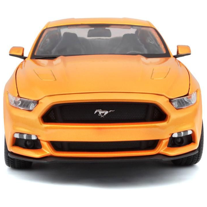 Maisto Ford Mustang GT 2015 1:18 oranžová metalíza