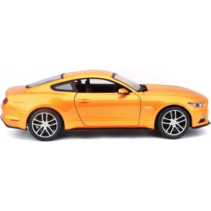 Maisto Ford Mustang GT 2015 1:18 oranžová metalíza