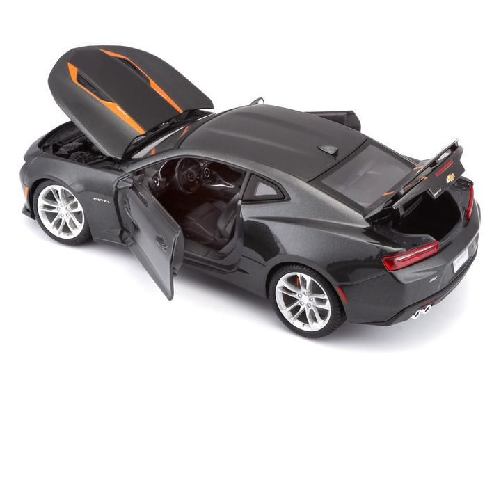 Maisto Chevrolet Camaro 2017 50. výročí 1:18 šedá metalíza