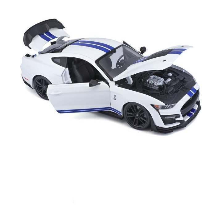Maisto Mustang Shelby GT500 2020 1:18 bílá