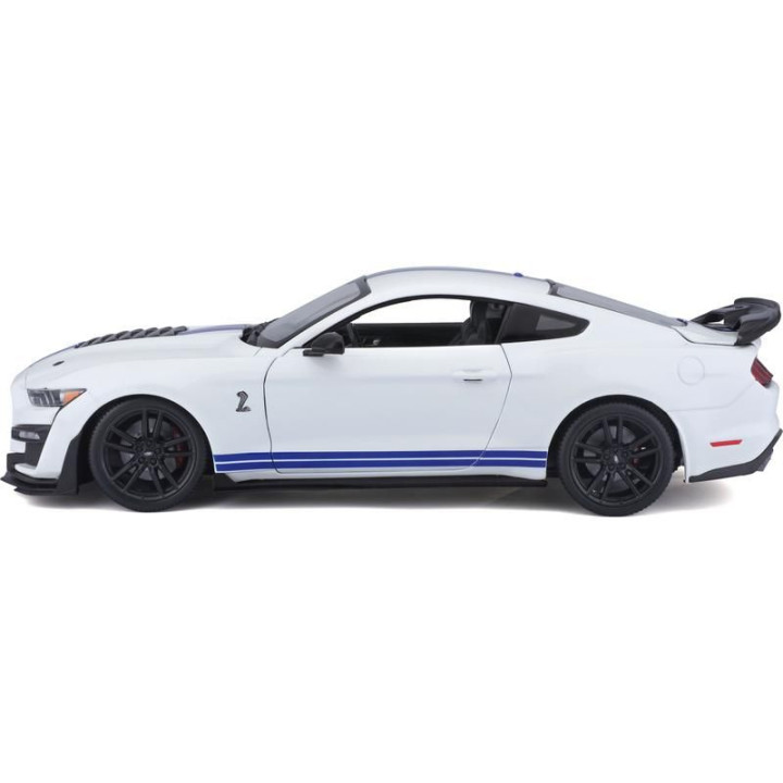 Maisto Mustang Shelby GT500 2020 1:18 bílá