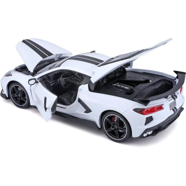 Maisto Chevrolet Corvette Stingray Coupe 2020 1:18 bílá