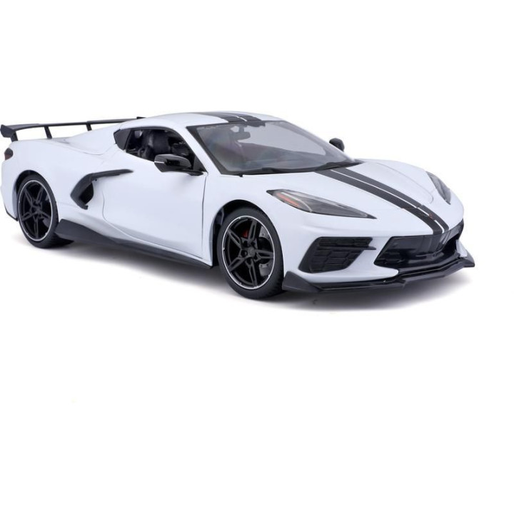 Maisto Chevrolet Corvette Stingray Coupe 2020 1:18 bílá