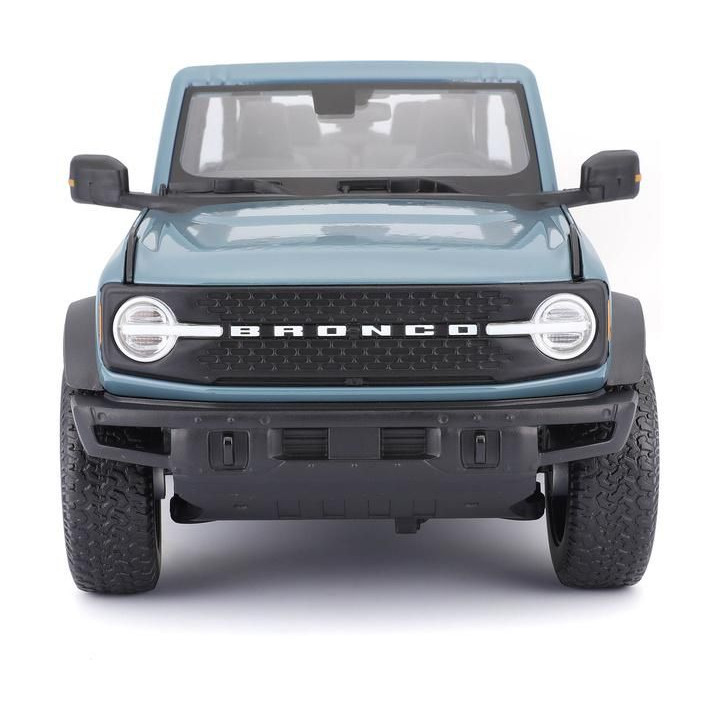 Maisto Ford Bronco Badlands 2021 1:18 modrá
