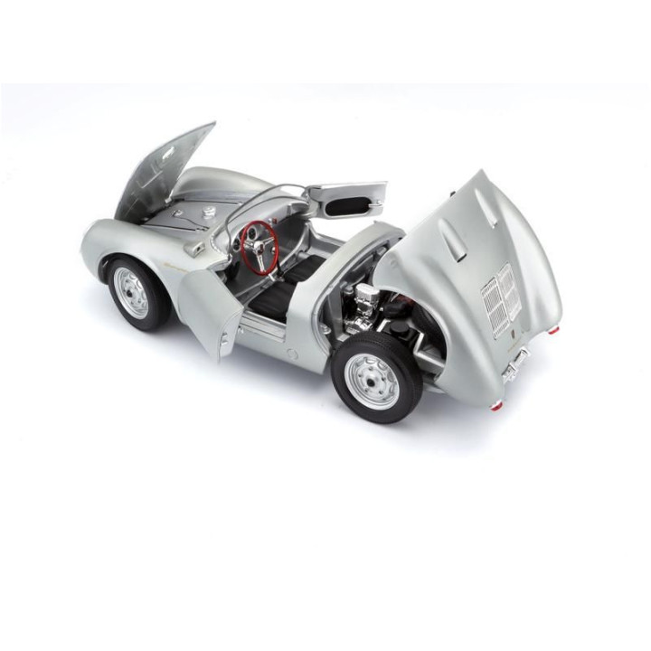 Maisto Porsche 550 A Spyder 1:18 stříbrná