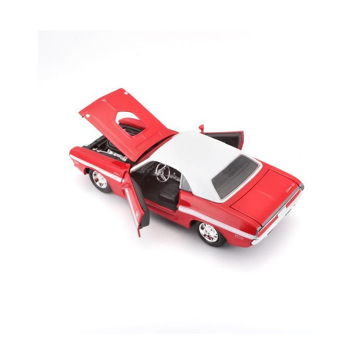 Maisto Dodge Challenger R/T Coupe 1970 1:24