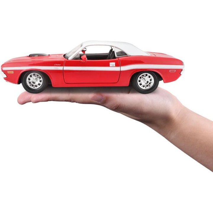 Maisto Dodge Challenger R/T Coupe 1970 1:24