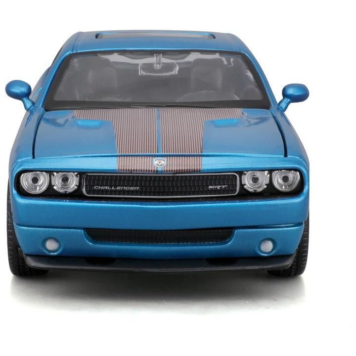 Maisto Dodge Challenger SRT8 2008 1:24 modrá metalíza