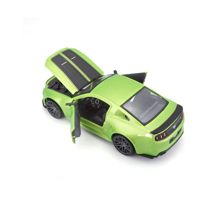 Maisto Ford Mustang Street Racer 2014 1:24 matná zelená