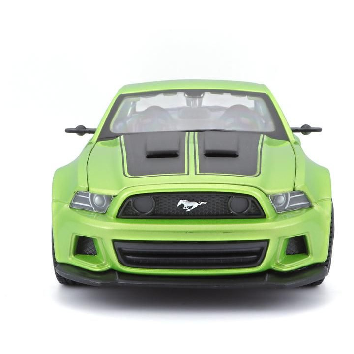 Maisto Ford Mustang Street Racer 2014 1:24 matná zelená