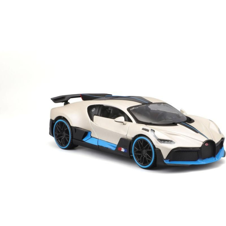 Maisto Bugatti Divo 1:24 bílá metalíza