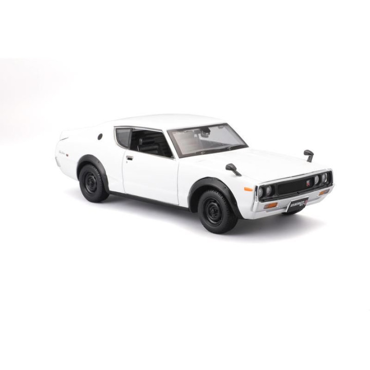 Maisto Nissan Skyline 2000GT-R KPGC110 1973 1:24