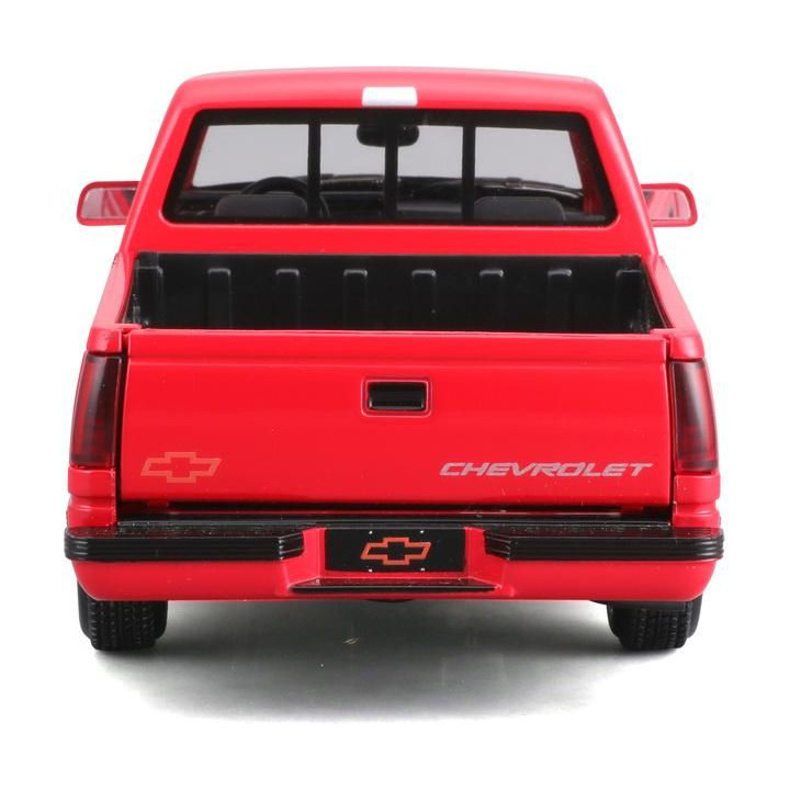 Maisto Chevrolet 454 SS Pick-up 1993 1:24