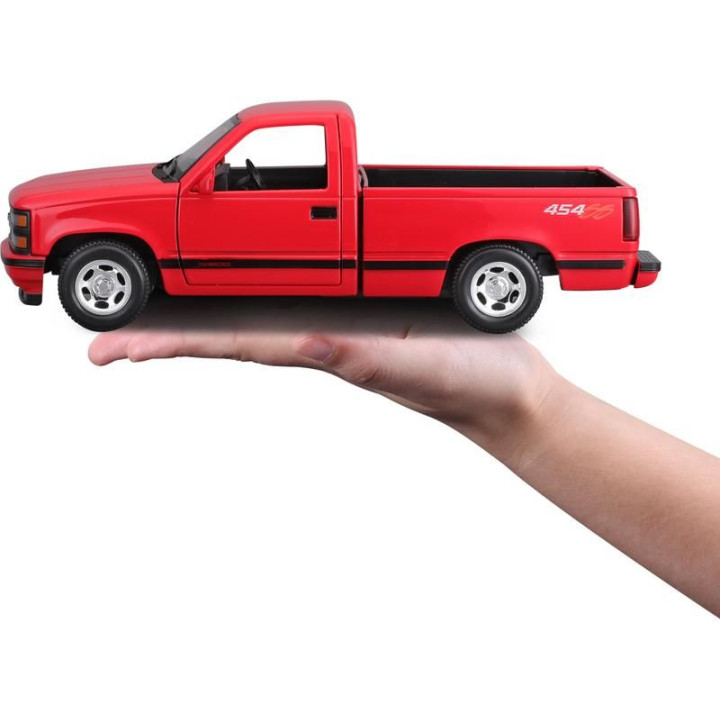 Maisto Chevrolet 454 SS Pick-up 1993 1:24