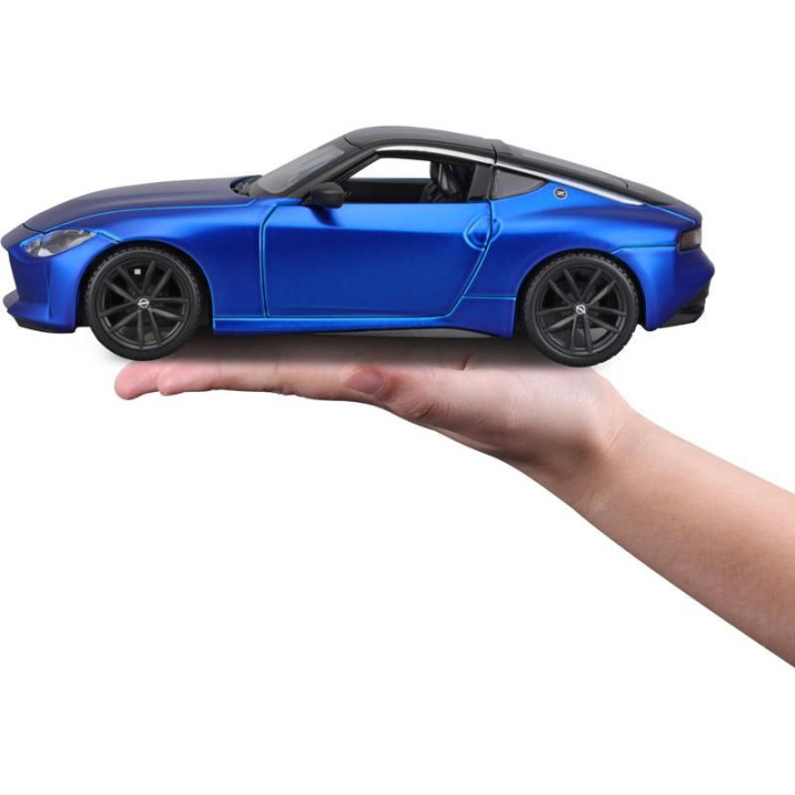 Maisto Nissan Z 2023 1:24 modrá