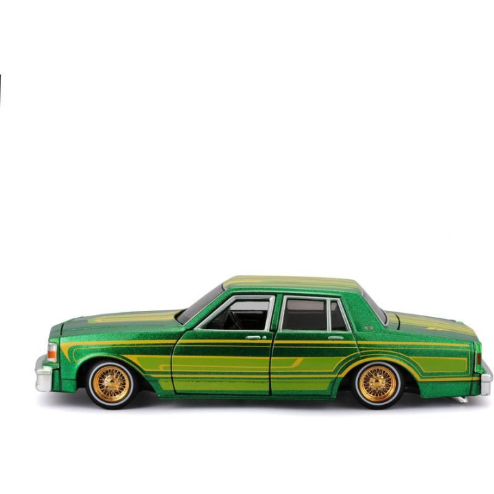 Maisto Chevrolet Caprice 1987 1:26