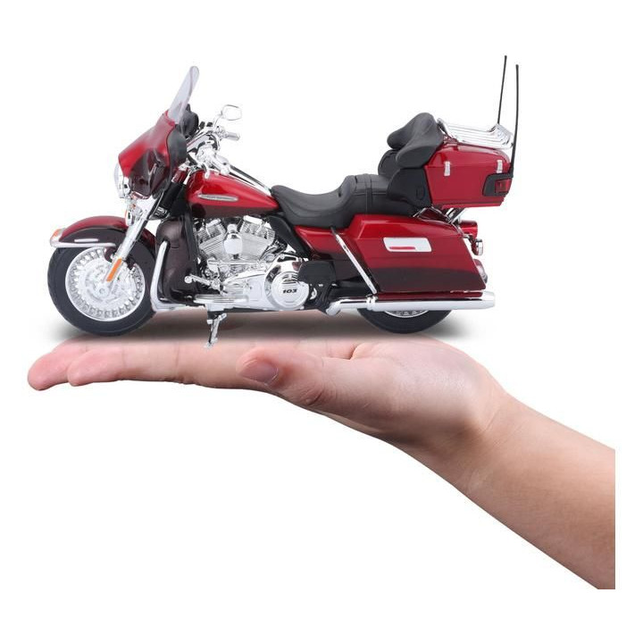 Maisto Harley Davidson 2013 FLHTK Electra Glide Ultra Limited 1:12