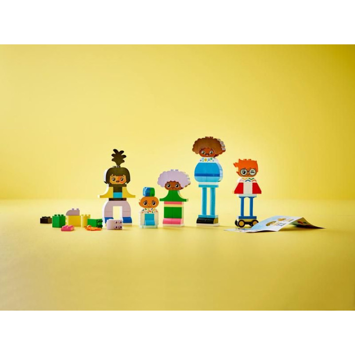 LEGO DUPLO - Sestavitelní lidé s velkými emocemi