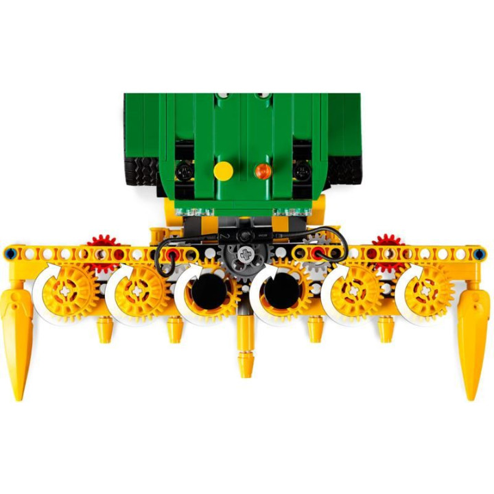 LEGO Technic - John Deere 9700 Forage Harvester