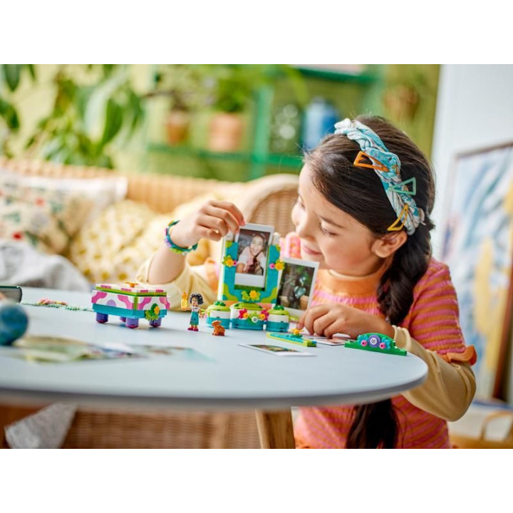 LEGO Disney - Mirabelin fotorámeček a šperkovnice