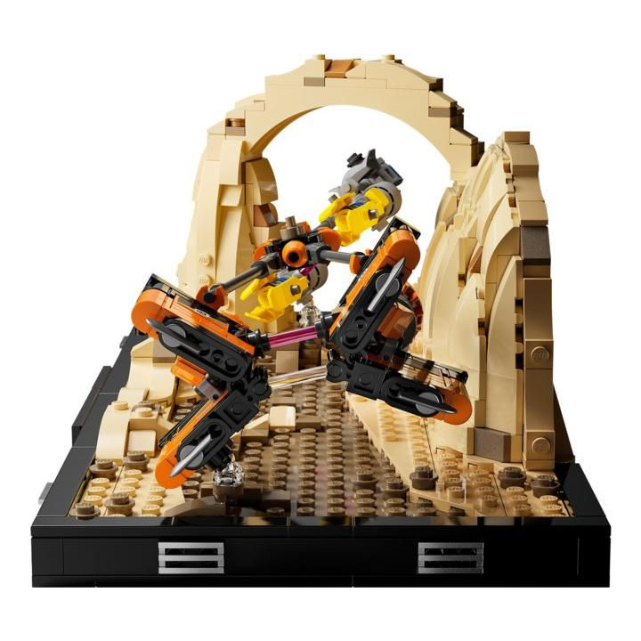 LEGO Star Wars - Závody kluzáků v Mos Espa - dioráma