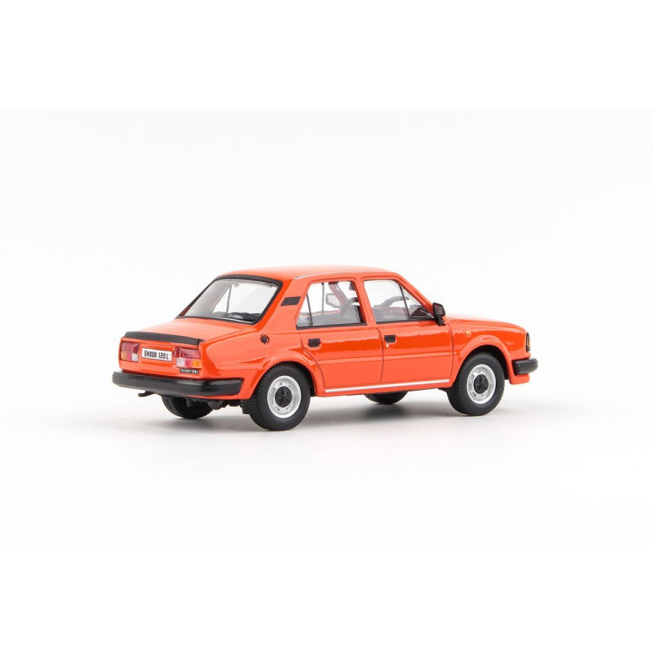 Abrex Škoda 120L (1984) 1:43 - Oranžová brilantná