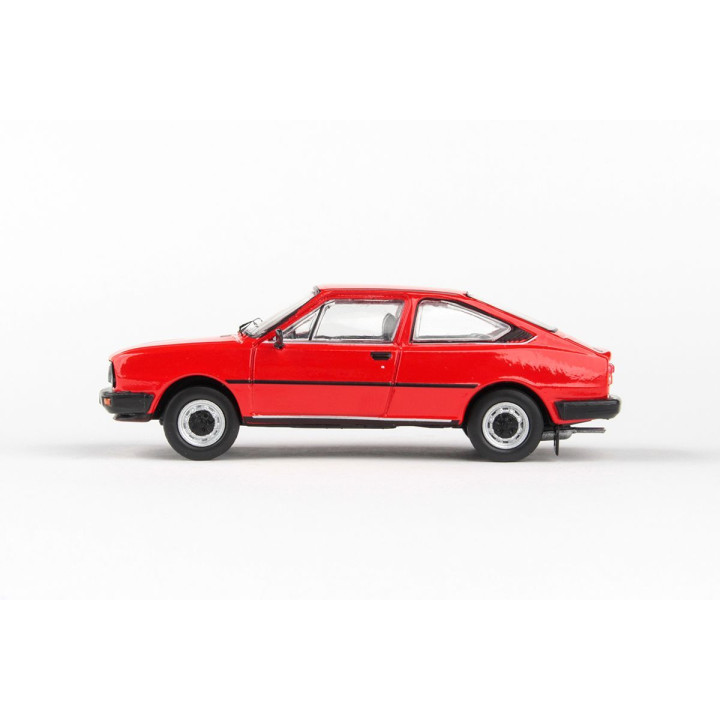 Abrex Škoda Garde (1982) 1:43 - Červená šípková