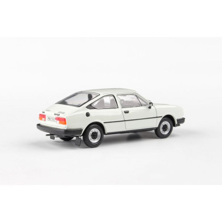 Abrex Škoda Garde (1982) 1:43 - Biela ľadová