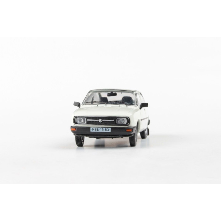 Abrex Škoda Garde (1982) 1:43 - Biela ľadová
