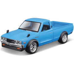 Maisto Datsun 620 1973 Pick-up 1:24 modrá