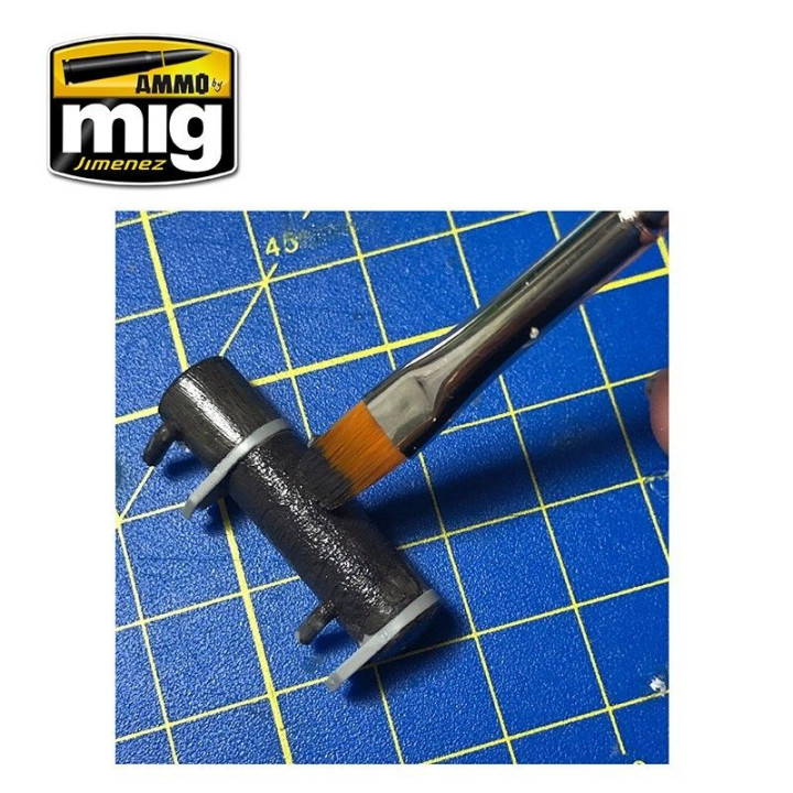 Anti-Slip Paste - Black Color (for 1/72 & 1/48 scales) 20ml