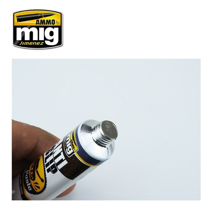 Anti-Slip Paste - Brown Color (for 1/35 scale) 20ml