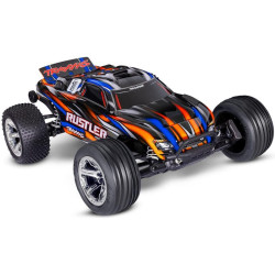 RC model auta Rustler v měřítku 1:10, typu Truggy. Pohání jej výkonný střídavý motor s regulátorem BL-2S. Model jezdí až 64 km/h! Obsahuje bezsponkovou karoserii, komponenty pro vysokou odolnost - Extreme Heavy Duty a náhon 2WD. RC souprava TQ 2.4...