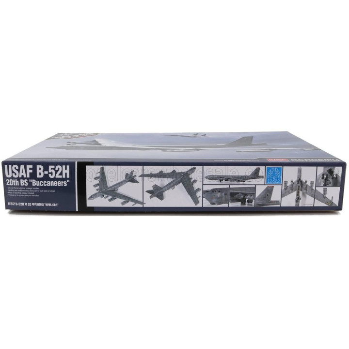 ACADEMY BOEING B-52G USAF AIRPLANE 20th BS BUCCANEERS MILITARY 1952 1/144