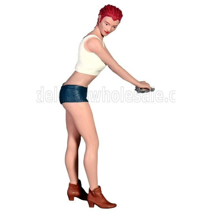 ATLANTIC FIGURES CAR WASHER GIRL - COURTNEY - VARIOUS 1/24