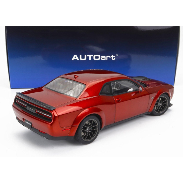 AUTOART DODGE CHALLENGER R/T SCAT PACK WIDEBODY 2022 - SINAMON STICK COPPER 1/18