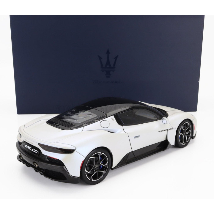 BBR MODELS MASERATI MC20 GLOSS BLACK ROOF 2020 - BIANCO AUDACE - WHITE 1/18