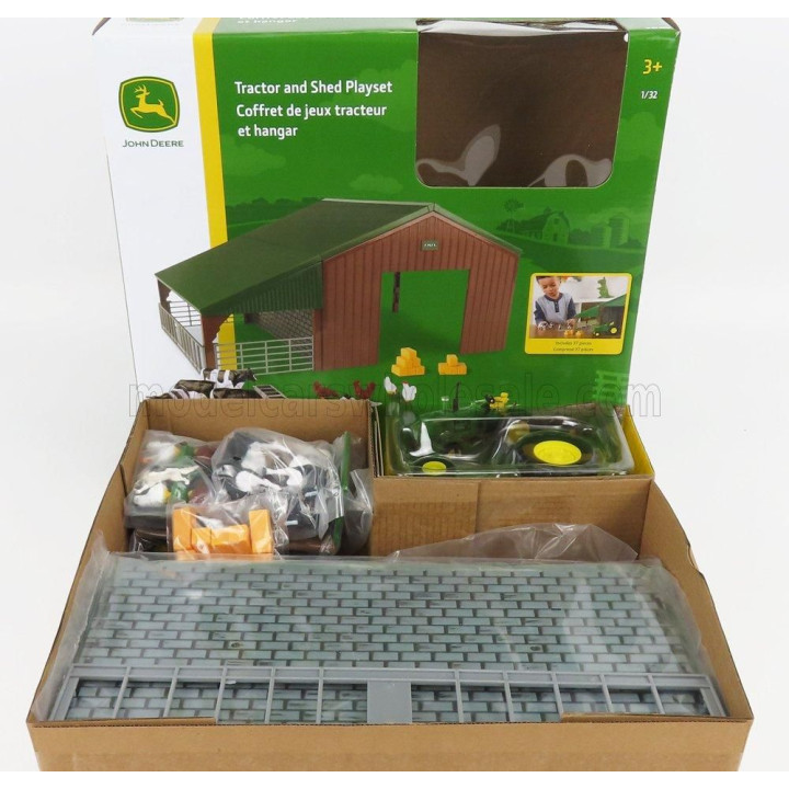 BRITAINS JOHN DEERE 4020 TRACTOR 1968 WITH ANIMALS AND FARM BUILDING - DIORAMA STALLA CON ANIMALI - GREEN 1/32
