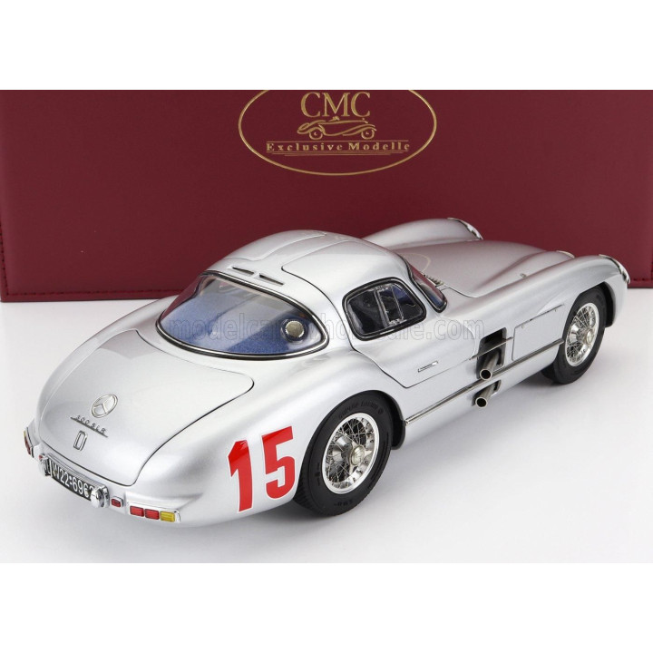 CMC MERCEDES BENZ 300 SLR UHLENHAUT COUPE N 15 SWEDEN GP 1955 - SILVER 1/18