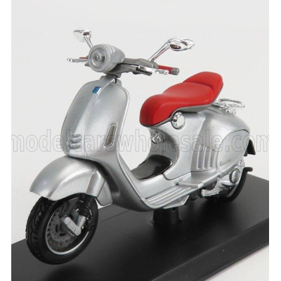 EDICOLA PIAGGIO VESPA 946 BELLISSIMA 2014 - SILVER 1/18