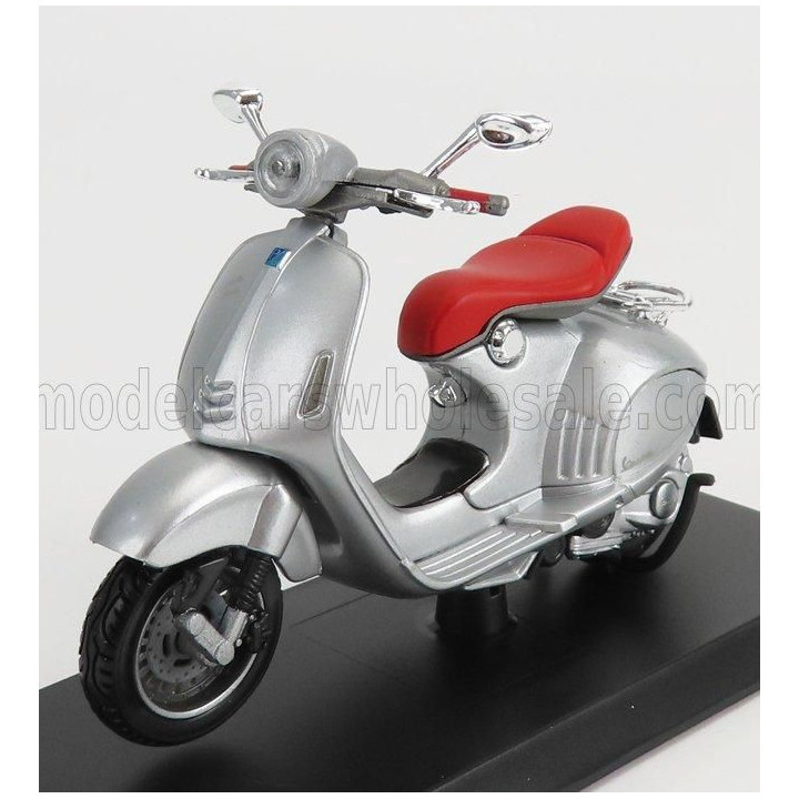EDICOLA PIAGGIO VESPA 946 BELLISSIMA 2014 - SILVER 1/18