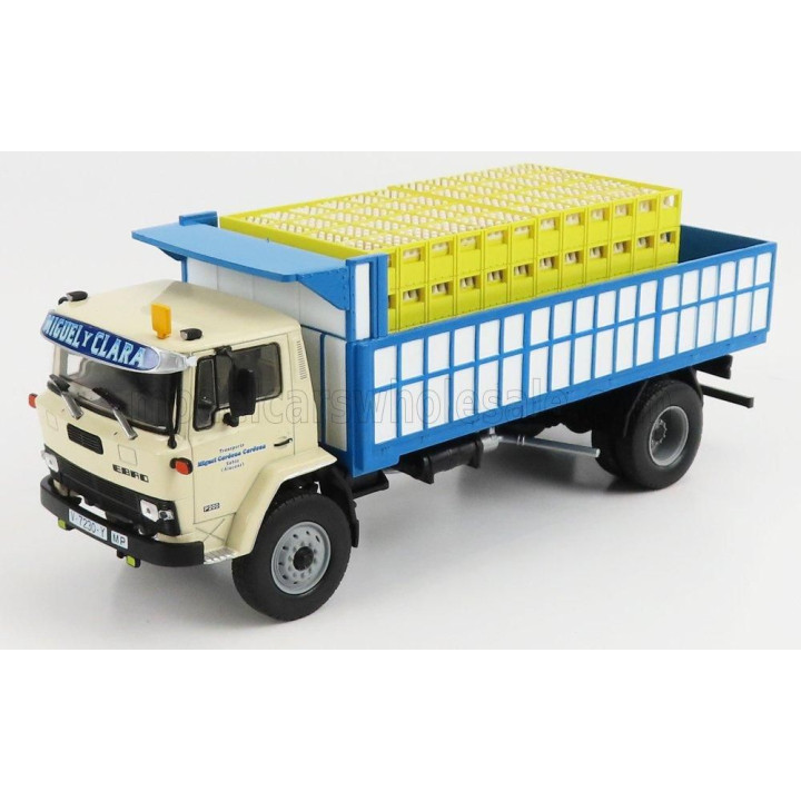 EDICOLA EBRO P260 TRUCK 2-ASSI 1976 - BEIGE WHITE BLUE 1/43