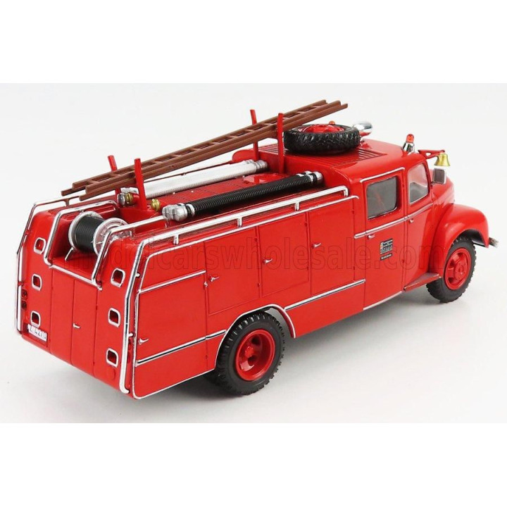 EDICOLA EBRO B35 TANKER TRUCK WITH SCALA SPAIN 1961 - RED 1/43