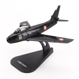 ITALERI NORTH AMERICAN F-86E SABRE MILITARY AIRPLANE 1961 - BLACK 1/100