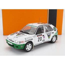 IXO MODELS ŠKODA FELICIA N 20 RALLY RAC LOMBARD 1995 S.BLOMQVIST - B.MELANDER - WHITE GREEN 1/18