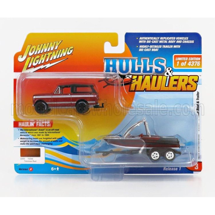 JOHNNY LIGHTNING INTERNATIONAL SCOUT WITH TRAILER AND BOAT 1979 - RED BLACK 1/64